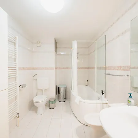 Διαμέρισμα Charm Haven