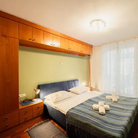 Apartment Charm Haven